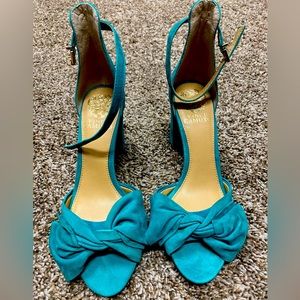 Vince Camuto Women's Carrelen Heeled Sandal Teal Suede Size 7